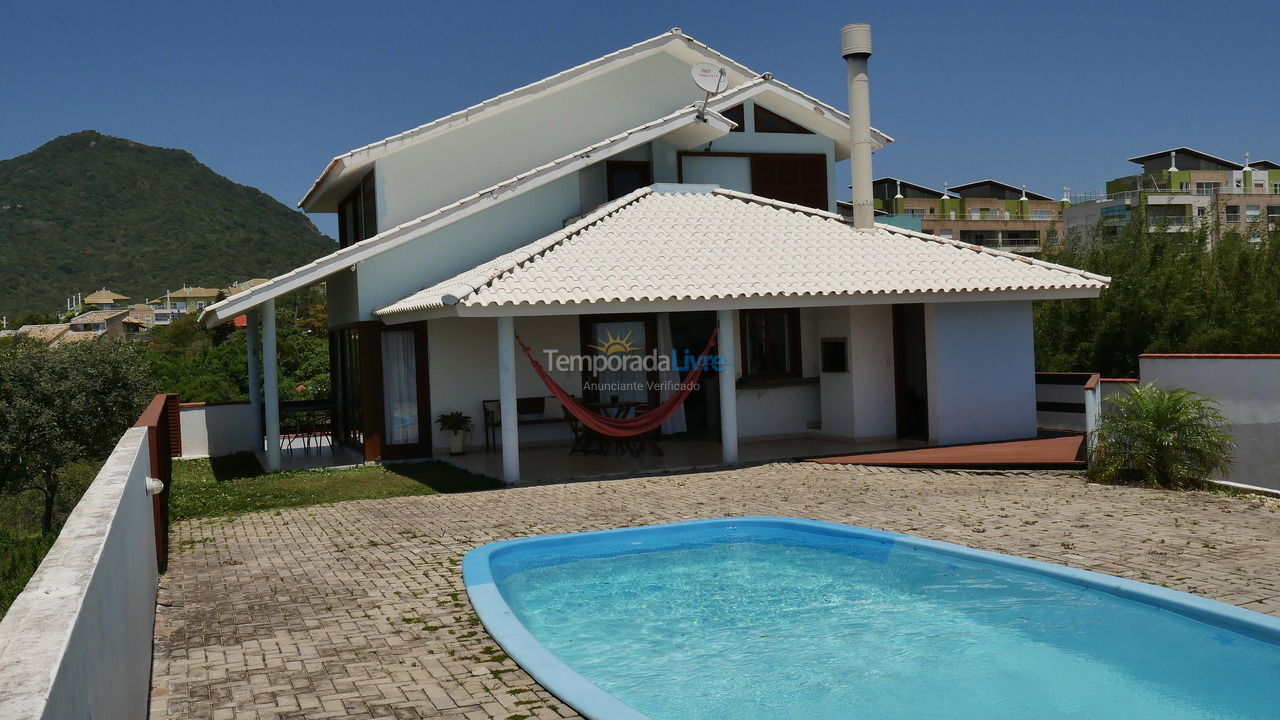 Casa para aluguel de temporada em Florianopolis (Praia dos Ingleses)