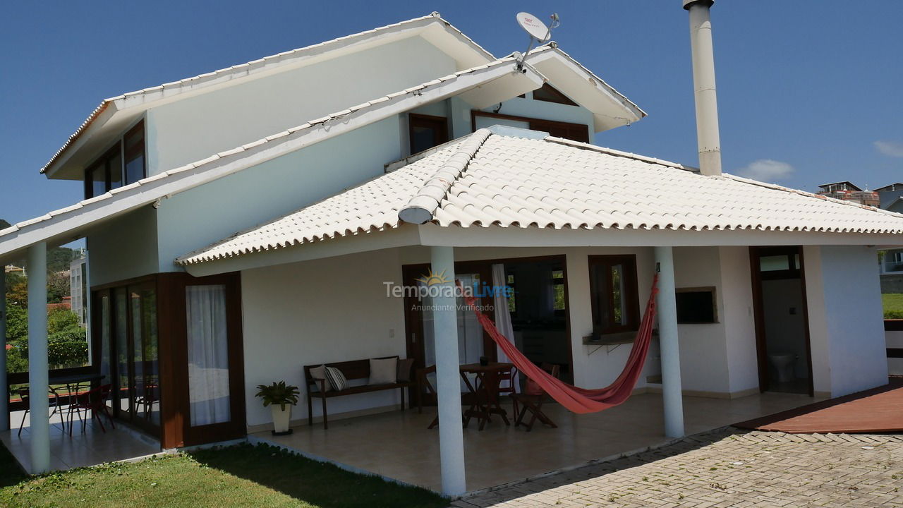 Casa para aluguel de temporada em Florianopolis (Praia dos Ingleses)