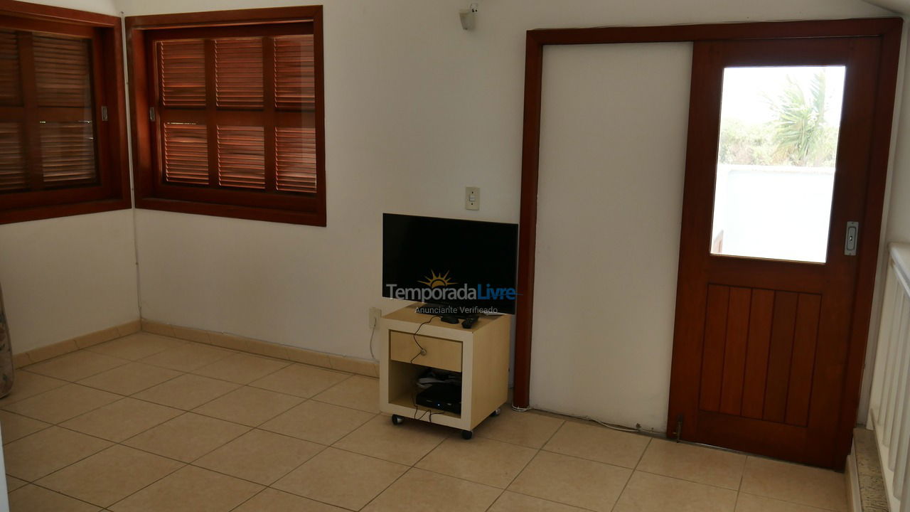 Casa para aluguel de temporada em Florianopolis (Praia dos Ingleses)
