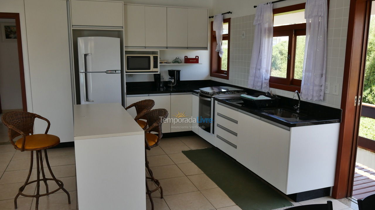 Casa para aluguel de temporada em Florianopolis (Praia dos Ingleses)