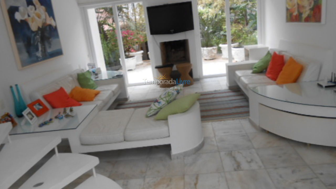 Casa para aluguel de temporada em São Sebastião (Toque Toque Pequeno)