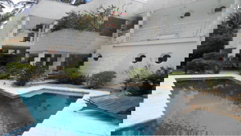 Toque Toque Pequeno 5 suites- cond. - Diária Reveillon R$4.000,00