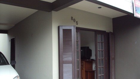 3 air-conditioned bedrooms