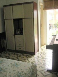 Guarujá/ Enseada - ótimo apartamento - 1 suite