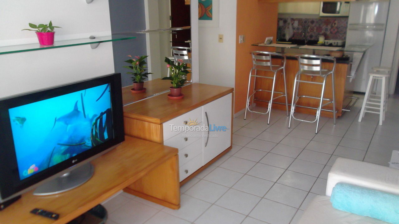 Apartamento para aluguel de temporada em Florianópolis (Praia Brava)