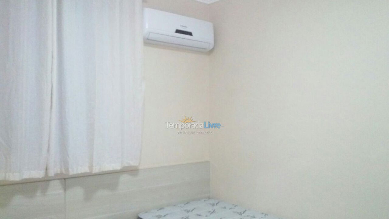 Apartamento para aluguel de temporada em Florianópolis (Cachoeira do Bom Jesus)