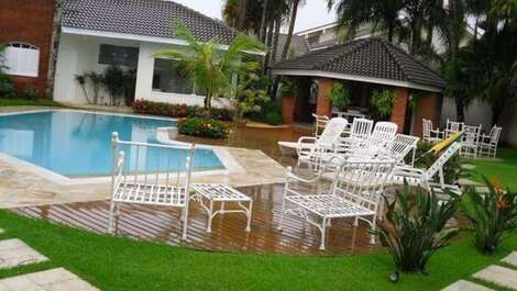 Couse for rent and sale - Garden Acapulco