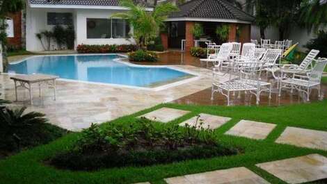 Couse for rent and sale - Garden Acapulco