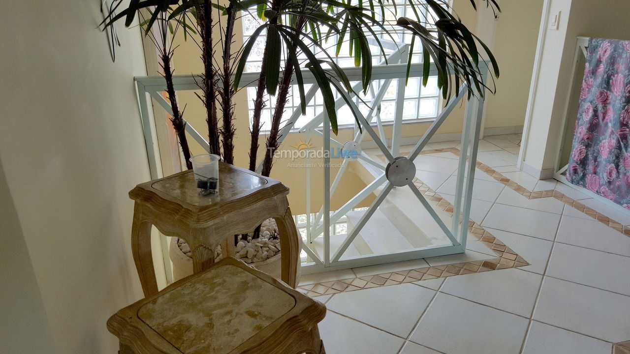 Casa para alquiler de vacaciones em Guarujá (Praia do Pernambuco)