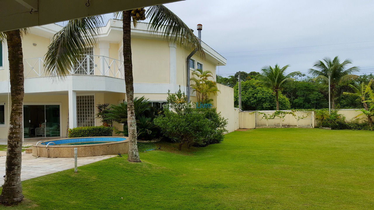 Casa para alquiler de vacaciones em Guarujá (Praia do Pernambuco)