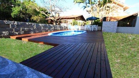 House with pool and 3 suites in Mariscal Ref.143