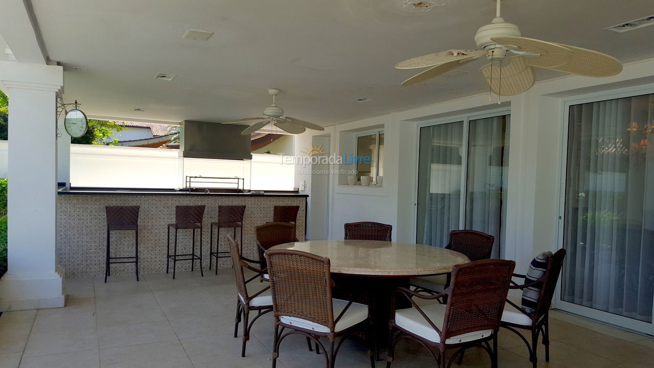 Casa para alquiler de vacaciones em Guarujá (Praia do Pernambuco)