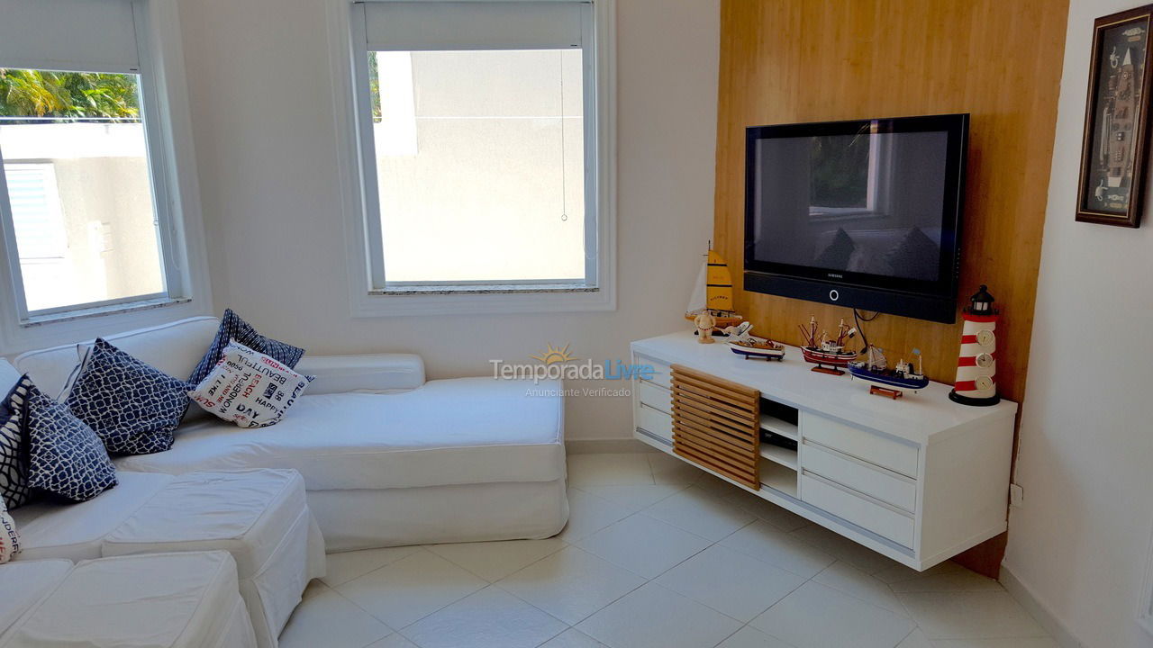 Casa para aluguel de temporada em Guarujá (Praia do Pernambuco)