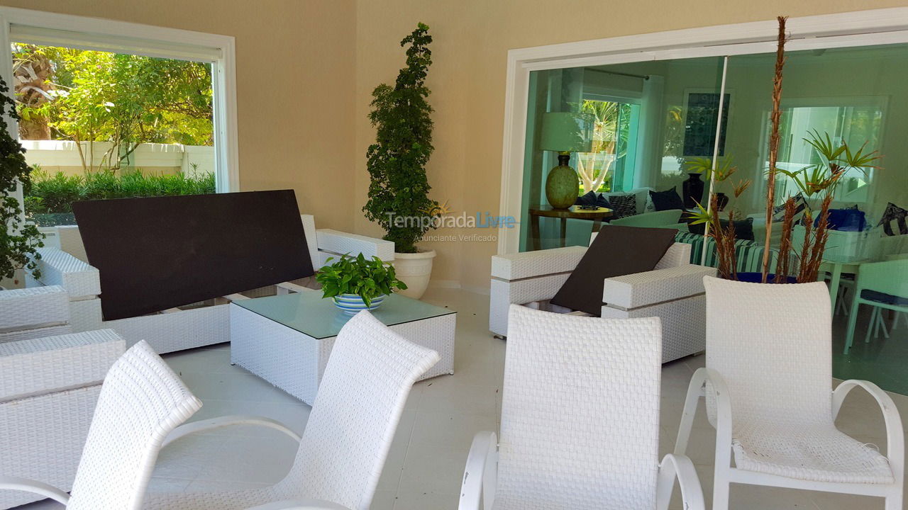 Casa para aluguel de temporada em Guarujá (Praia do Pernambuco)