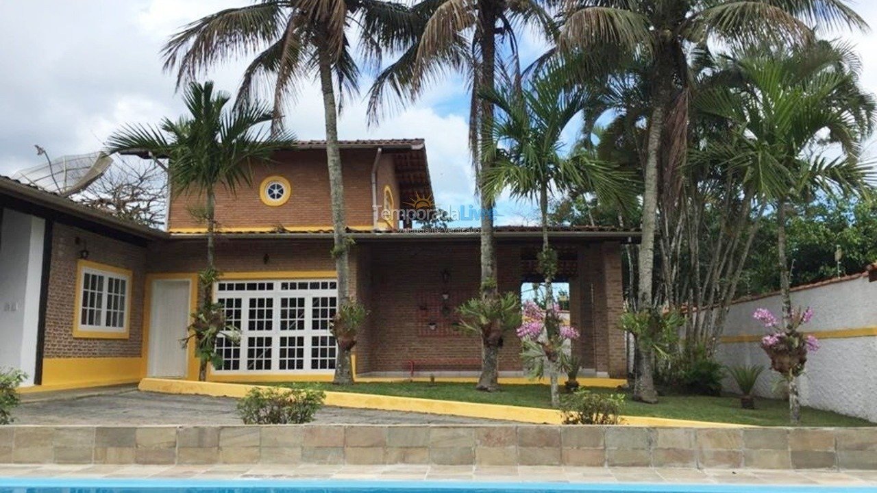 Casa para aluguel de temporada em Ubatuba (Praia do Sape)