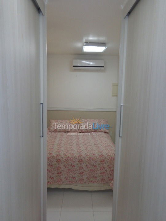 Apartamento para aluguel de temporada em Balneário Camboriú (Praia Central)