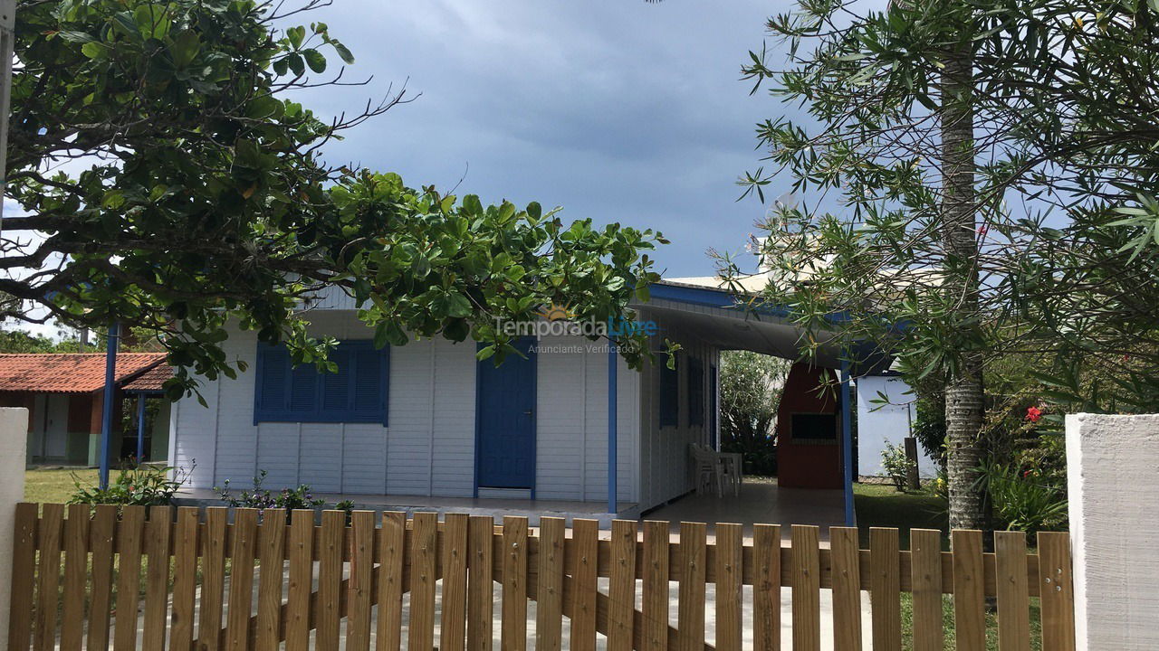 Casa para alquiler de vacaciones em Garopaba (Praia da Ferrugem)