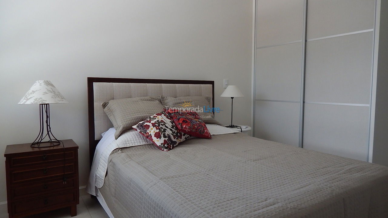 Apartment for vacation rental in Florianópolis (Praia Brava)