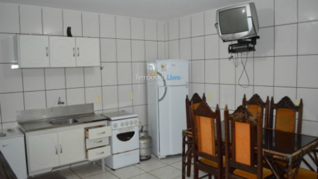 Apartamento para aluguel de temporada em Itapoá (Itapema do Norte)