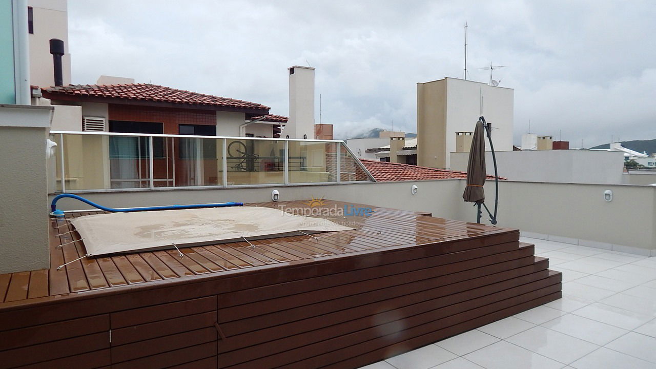 Casa para aluguel de temporada em Florianopolis (Praia dos Ingleses)