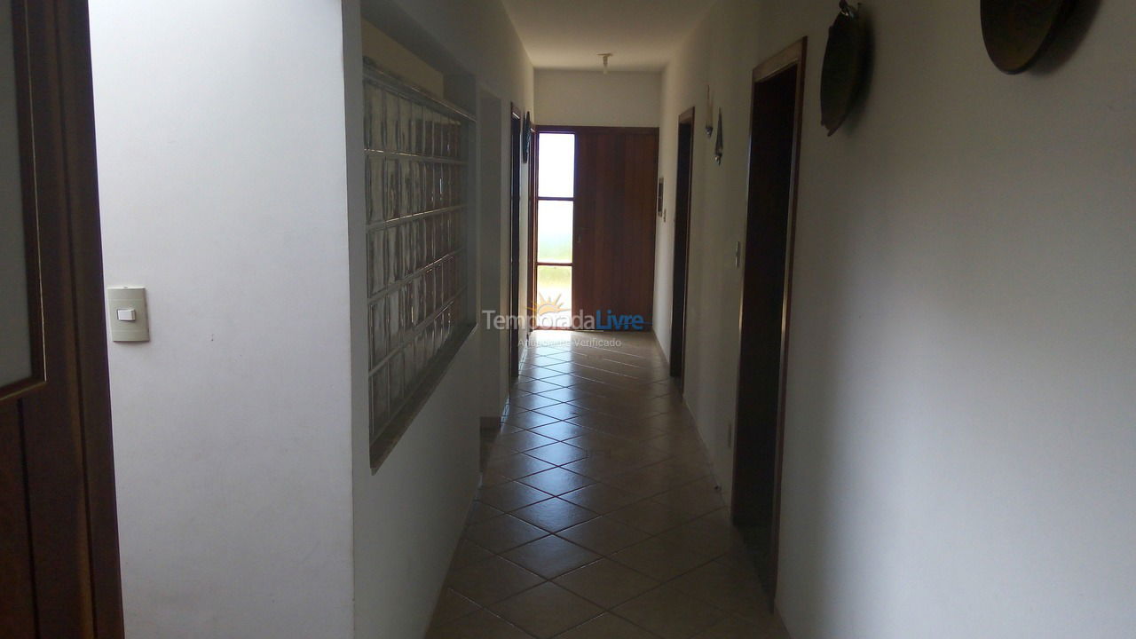 Casa para alquiler de vacaciones em Bertioga (Praia da Enseada)