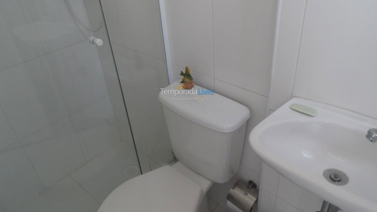 Apartamento para aluguel de temporada em Guarujá (Pitangueiras)