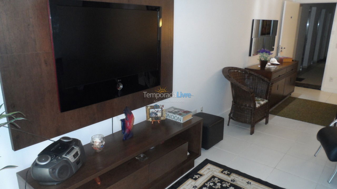 Apartamento para aluguel de temporada em Guarujá (Pitangueiras)
