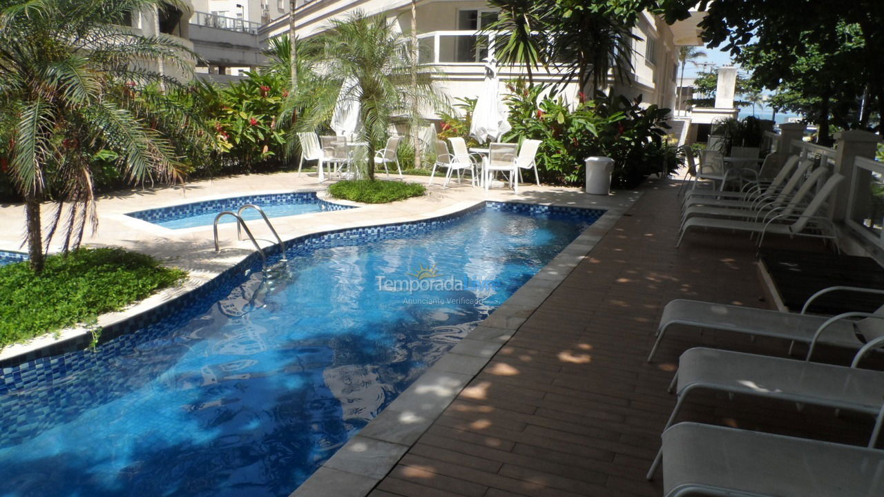 Apartamento para aluguel de temporada em Guarujá (Pitangueiras)