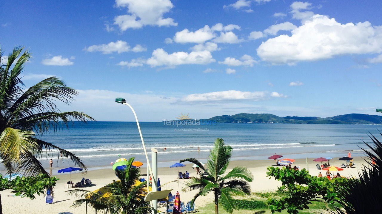 Apartamento para aluguel de temporada em Itapema (Meia Praia)