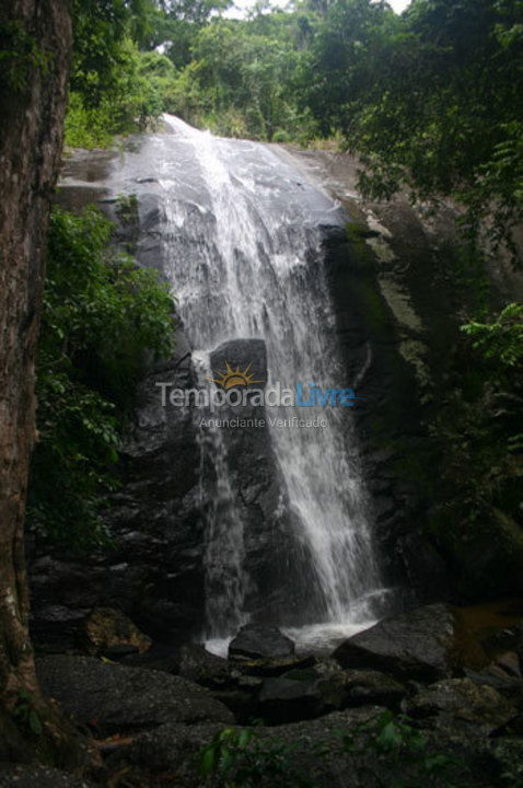 Apartamento para aluguel de temporada em Ilhabela (Praia do Curral Grande)