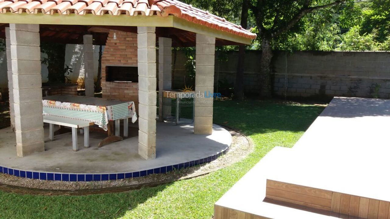 Casa para alquiler de vacaciones em Ubatuba (Enseada)