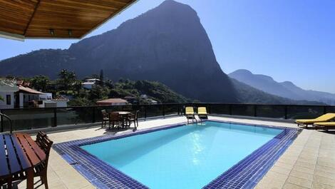 ESTUPENDA MANSION, 5 suites, vista panorámica al mar, alquila DAILY / ANUAL