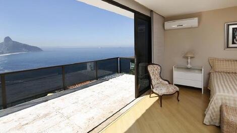ESTUPENDA MANSION, 5 suites, vista panorámica al mar, alquila DAILY / ANUAL
