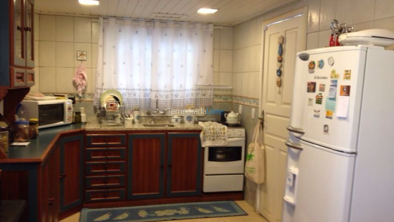 Casa para alquiler de vacaciones em Gramado (Floresta)