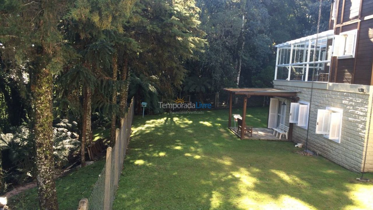 Casa para alquiler de vacaciones em Gramado (Floresta)