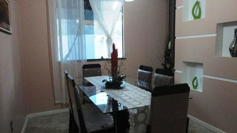 Furnished house for the season in PRAIA DE ARUANÃ in.