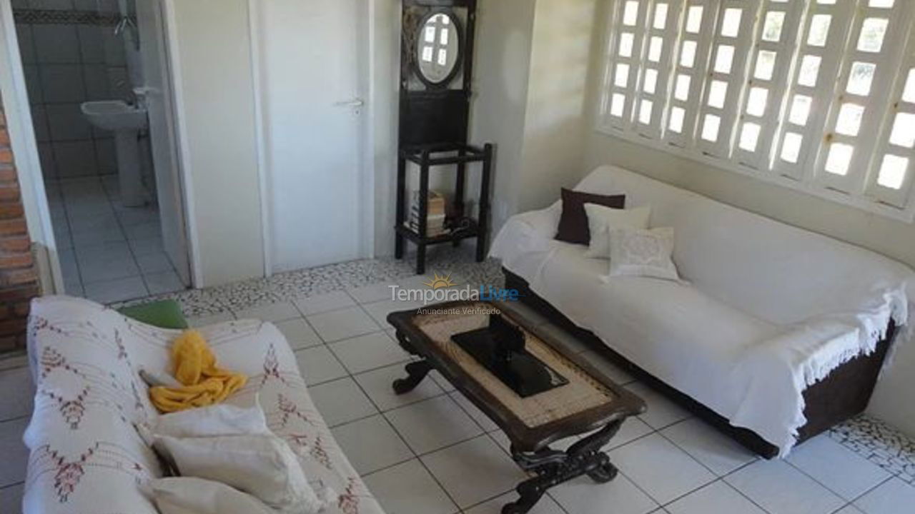 Casa para aluguel de temporada em Aracaju (Aruana)