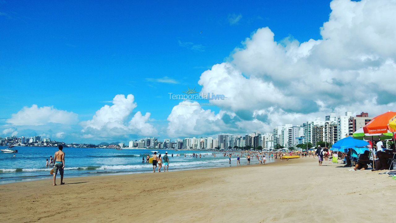 Apartamento para aluguel de temporada em Guarapari (Praia do Morro)