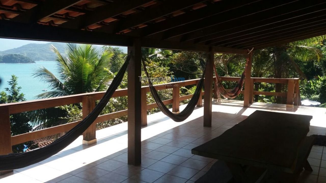 House for vacation rental in Ubatuba (Praia da Almada)