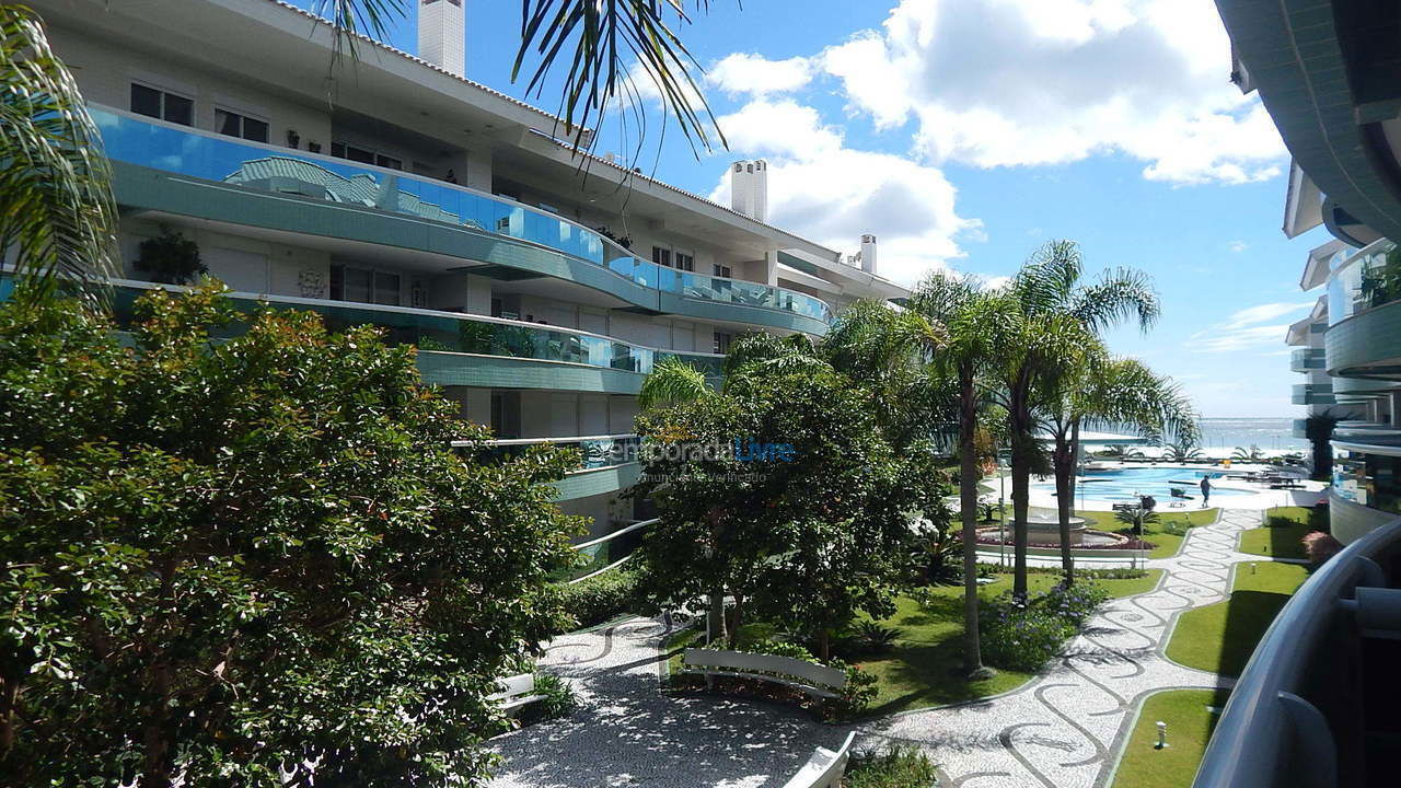 Apartment for vacation rental in Florianópolis (Praia Brava)