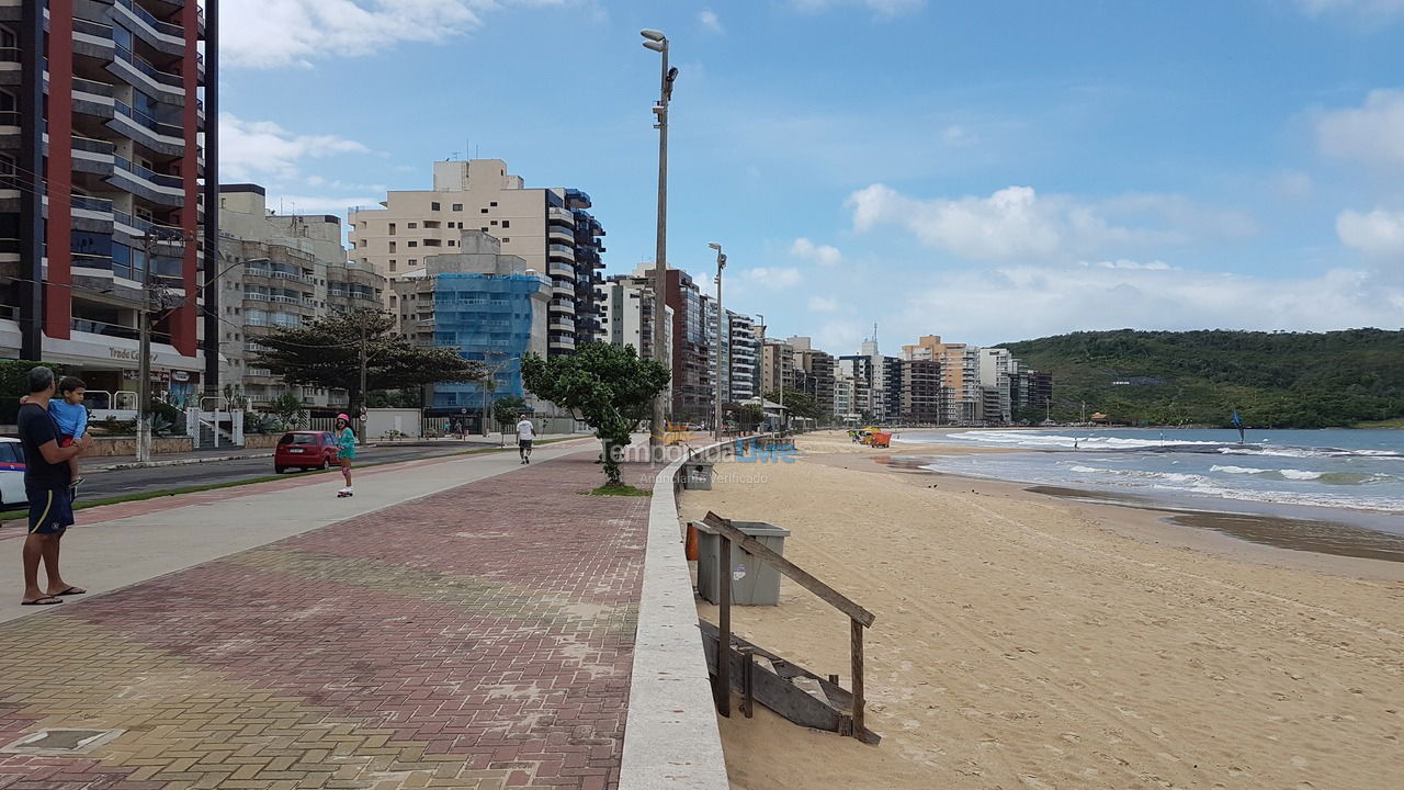 Apartamento para alquiler de vacaciones em Guarapari (Praia do Morro)