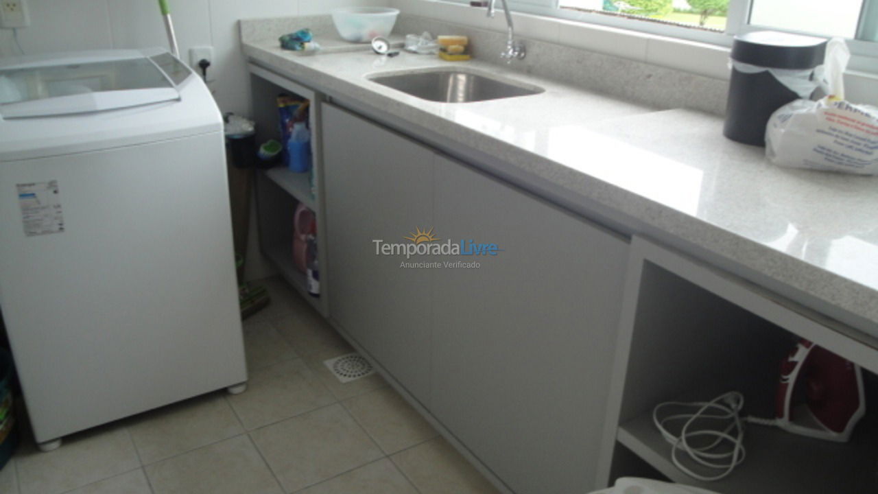 Apartamento para alquiler de vacaciones em Florianópolis (Praia Brava)