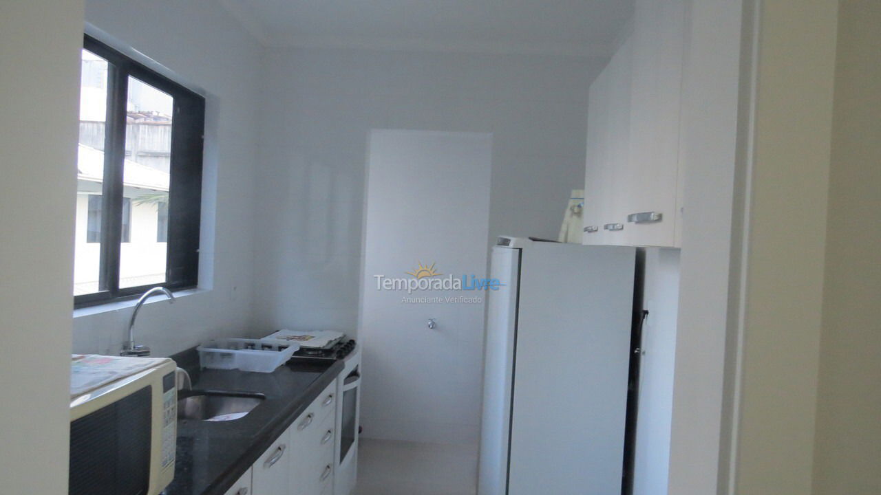 Apartamento para aluguel de temporada em Balneário Camboriú (Praia Central)