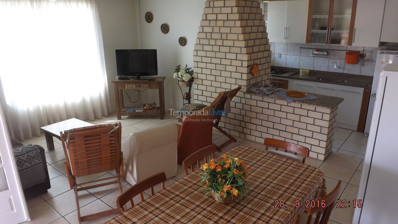 Apartamento para alquiler de vacaciones em Garopaba (Ferraz)