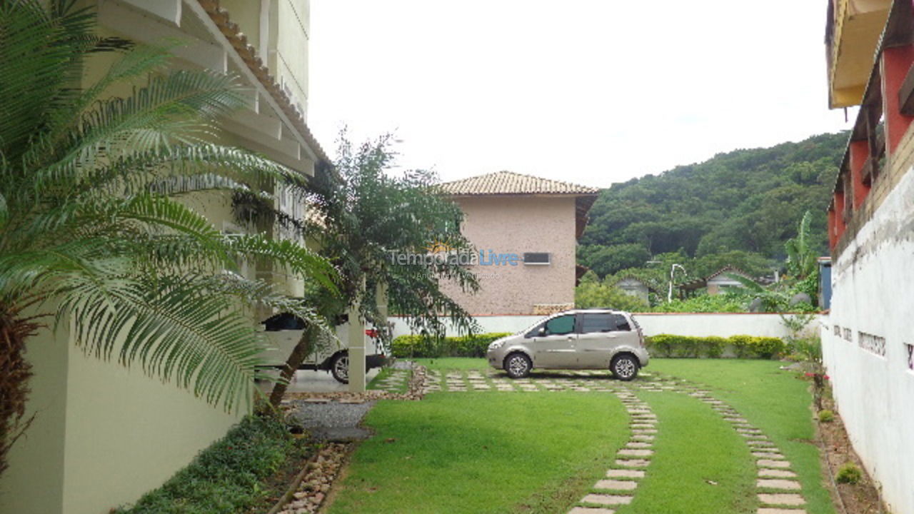 Casa para aluguel de temporada em São Francisco do Sul (Forte)