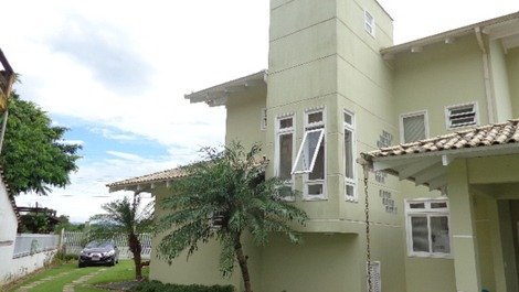 BEAUTIFUL SACRED 100M FROM THE SEA, 2 SUITES WITH AC, WIFI, GAME ROOM