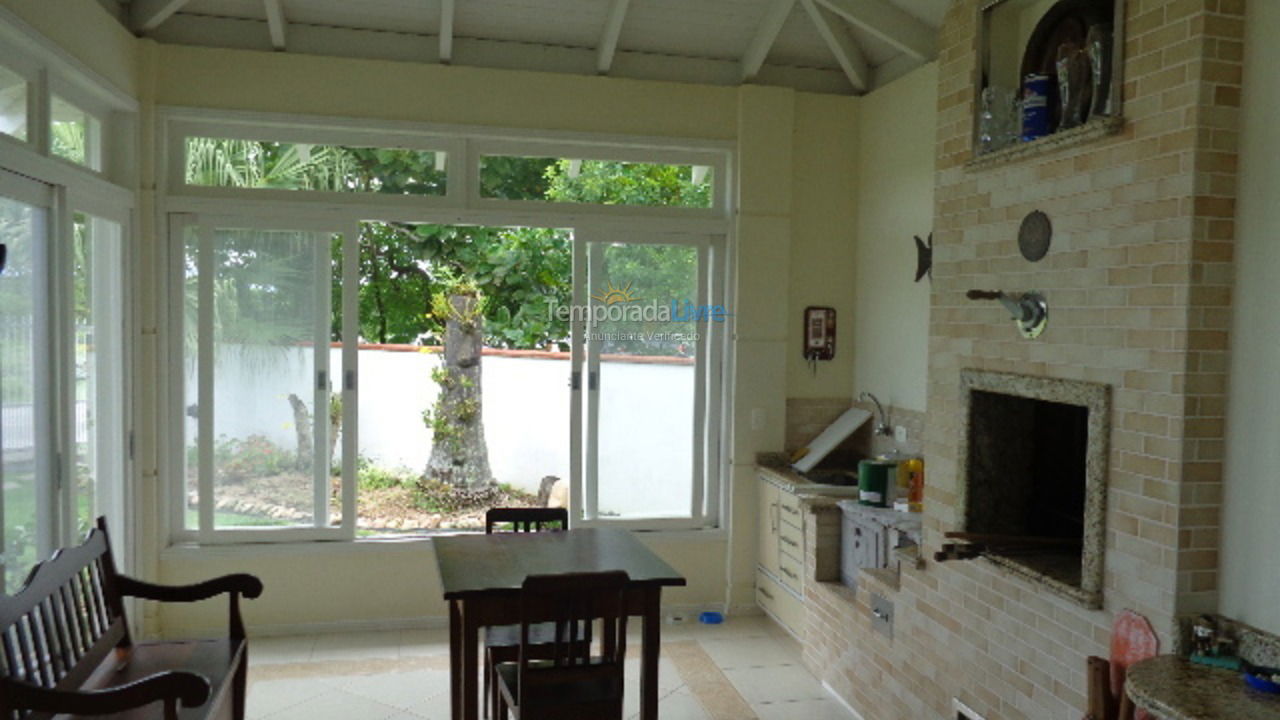 House for vacation rental in São Francisco do Sul (Forte)