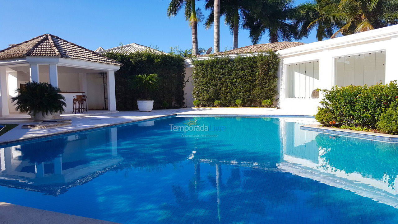 Casa para aluguel de temporada em Guarujá (Praia do Pernambuco)