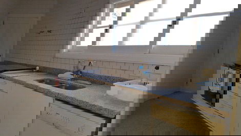 Casa em Condomínio Fechado