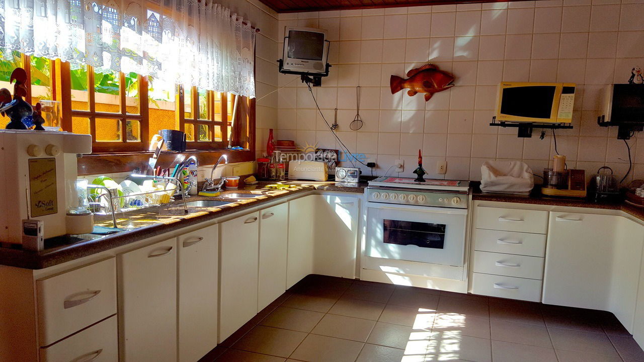 House for vacation rental in Guarujá (Praia do Pernambuco)